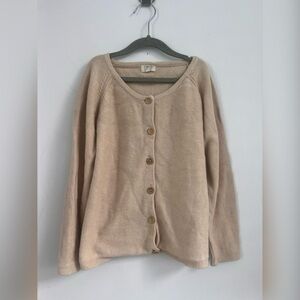 The Simple Folk Daily
Cardigan Size 7-8 YO